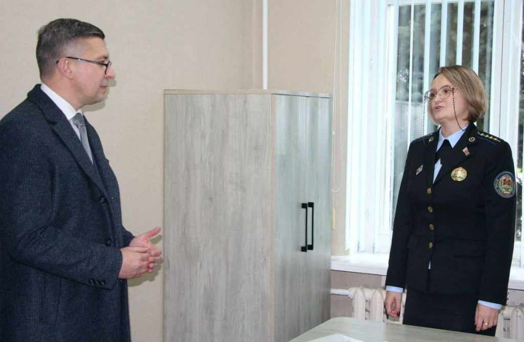 photo_5443081542952941695_y (1).jpg