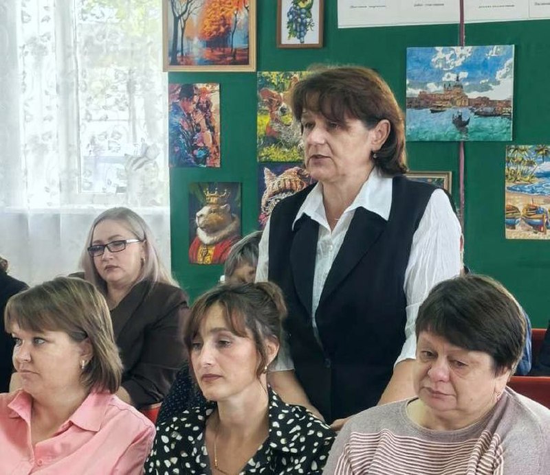 photo_5443081542952941697_x (1).jpg