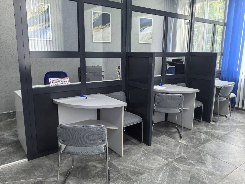 photo_5443081542952941639_y (2).jpg